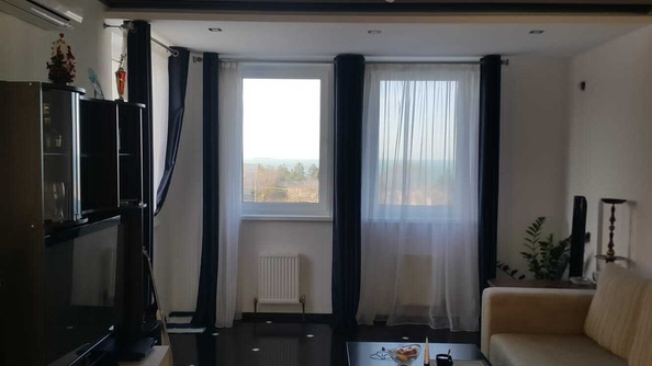
  Продается 2-комн. квартира, 60 м², Таманская ул, д. 121к1
. Фото 11.