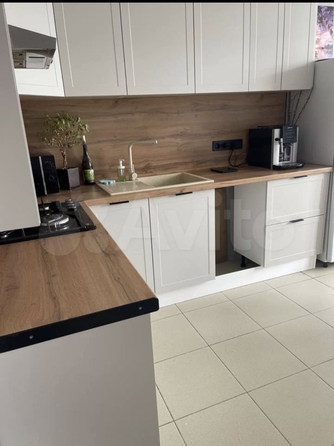 
  Продается 2-комн. квартира, 60 м², Ленинградская ул, д. 81
. Фото 3.