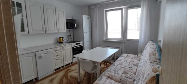 
  Продается 2-комн. квартира, 64 м², Ленина ул, д. 231
. Фото 5.
