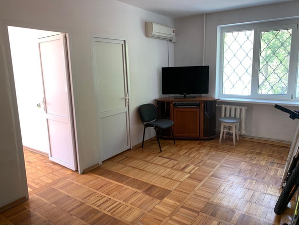 
  Продается 4-комн. квартира, 62 м², Новороссийская ул, д. 308
. Фото 1.
