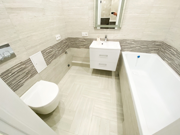 
  Продается 2-комн. квартира, 52 м², Владимирская ул, д. 55В
. Фото 9.