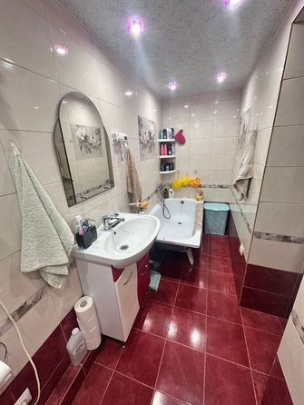 
  Продается 2-комн. квартира, 40 м², Северный пер, д. 1
. Фото 8.