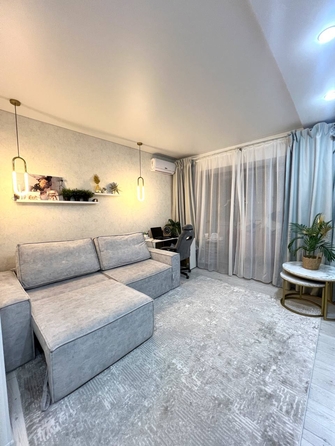 
  Продается 1-комн. квартира, 47 м², Анапская ул, д. 80
. Фото 2.