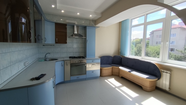 
  Продается 1-комн. квартира, 45 м², Сиреневый пер, д. 27
. Фото 19.