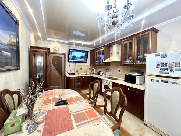 
  Продается 2-комн. квартира, 83 м², Промышленная ул, д. 9к1
. Фото 16.