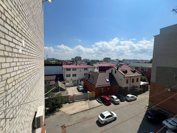 
  Продается 3-комн. квартира, 77 м², 40 лет Победы ул, д. 38
. Фото 37.