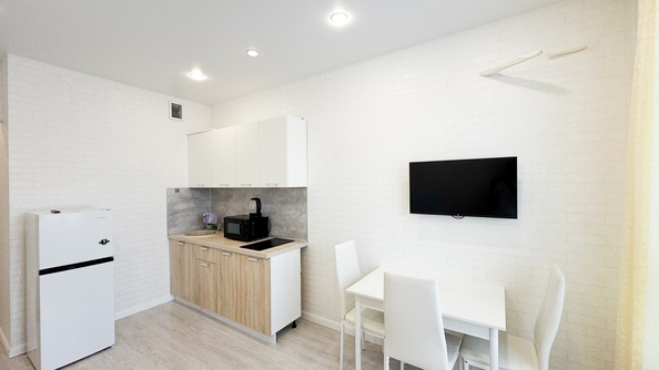 
  Продается 1-комн. квартира, 45 м², Ивана Голубца ул, д. 147
. Фото 1.