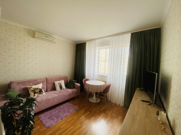 
  Продается 1-комн. квартира, 56 м², Лазурная ул, д. 16
. Фото 5.