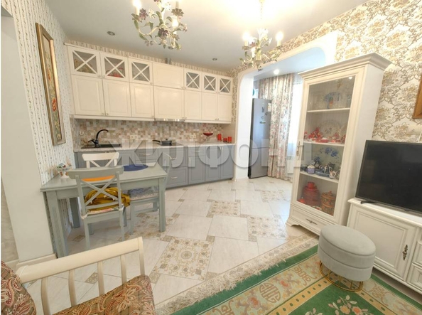 
  Продается 2-комн. квартира, 50 м², , д. 14а
. Фото 8.