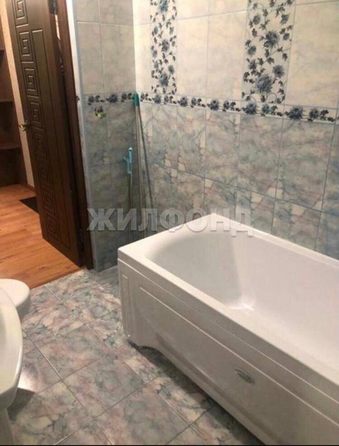 
  Продается 2-комн. квартира, 60 м², Юных Ленинцев ул, д. 10
. Фото 4.
