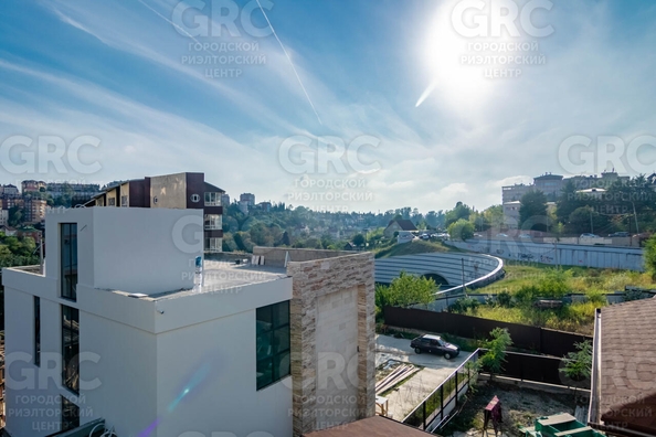 
  Продается 4-комн. квартира, 92 м², Клубничная ул, д. 1/14
. Фото 18.