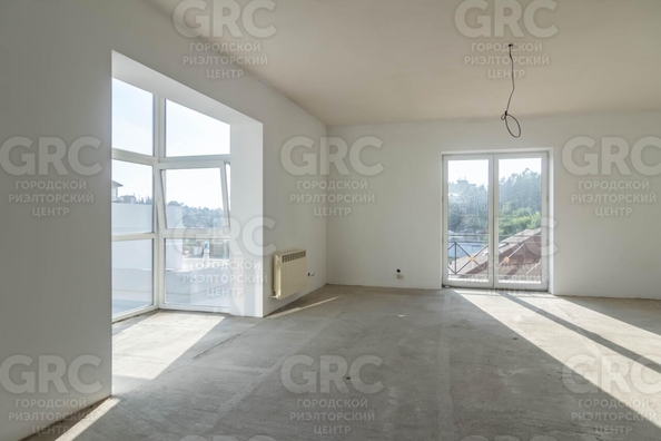 
  Продается 3-комн. квартира, 89.2 м², Клубничная ул, д. 1/14
. Фото 6.