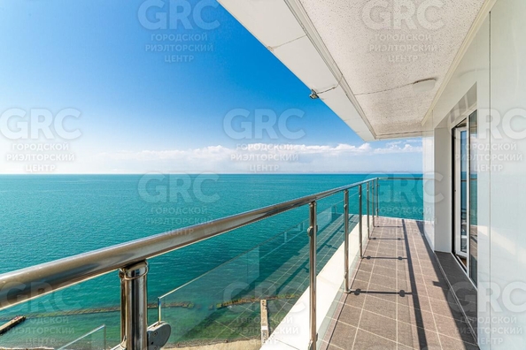 
  Продается 3-комн. квартира, 128 м², Черноморская ул, д. 10
. Фото 18.