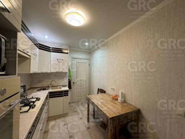 
  Продается 3-комн. квартира, 76 м², Абрикосовая ул, д. 18
. Фото 13.