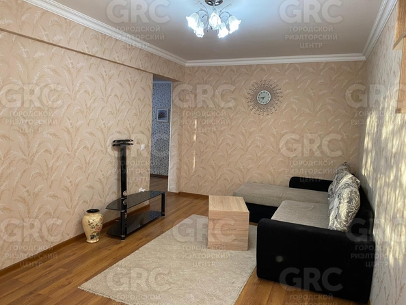 
  Продается 3-комн. квартира, 66 м², Вишневая ул, д. 24
. Фото 1.