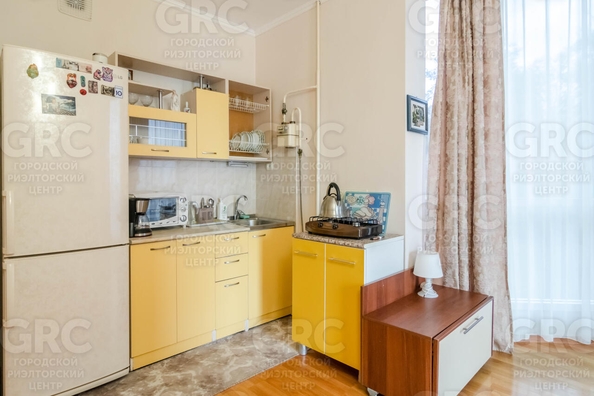 
  Продается 2-комн. квартира, 35 м², Виноградная ул, д. 224/1
. Фото 3.