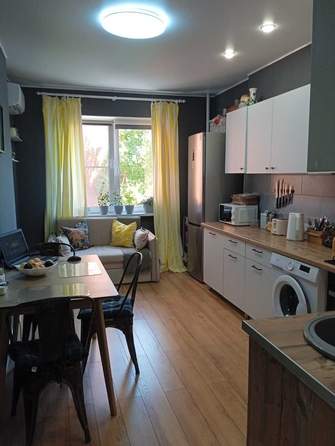 
  Продается 1-комн. квартира, 36 м², Крылова ул, д. 113
. Фото 6.