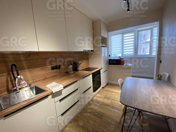 
  Продается 2-комн. квартира, 64 м², Лесная ул, д. 47
. Фото 1.