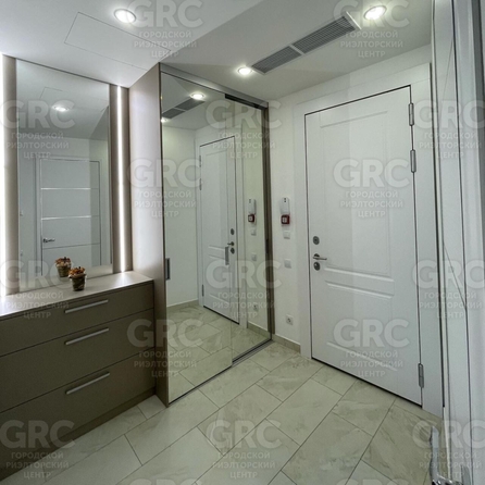 
  Продается 1-комн. квартира, 90 м², Курортный пр-кт, д. 105а
. Фото 2.