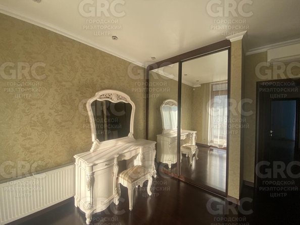 
  Продается дом, 200 м², Сочи
. Фото 12.