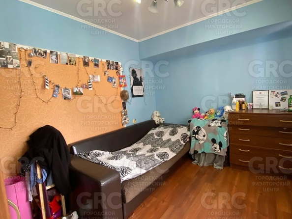 
  Продается 3-комн. квартира, 80 м², Гастелло ул, д. 19
. Фото 5.