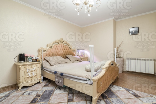 
  Продается 3-комн. квартира, 84 м², Труда ул, д. 23
. Фото 1.