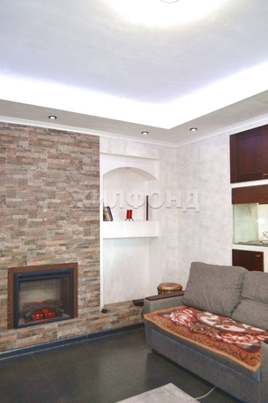 
   Продам 2-комнатную, 65 м², Амбровая ул, 33

. Фото 4.