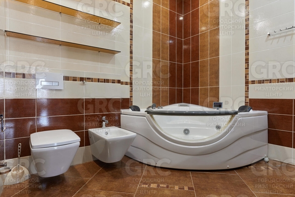 
  Продается 3-комн. квартира, 148.4 м², Ленина ул, д. 294/6а
. Фото 15.