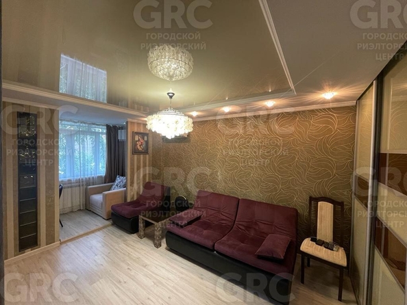 
  Продается 1-комн. квартира, 26.9 м², Ульянова ул, д. 107
. Фото 8.