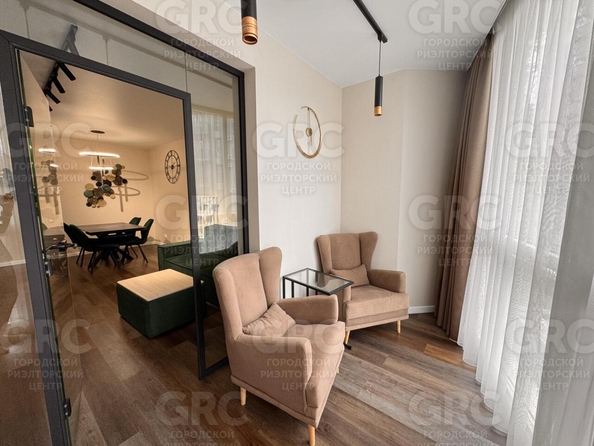 
  Продается 2-комн. квартира, 56 м², Туапсинская ул, д. 8
. Фото 18.