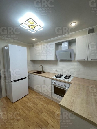 
  Продается 2-комн. квартира, 42 м², Гагарина ул, д. 56
. Фото 1.