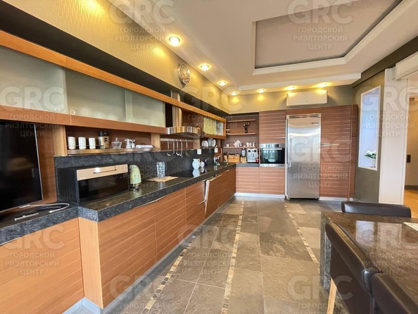 
  Продается 3-комн. квартира, 160 м², Депутатская ул, д. 2
. Фото 31.