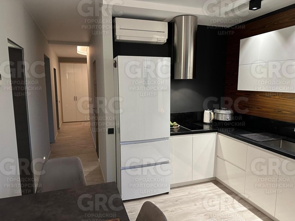 
  Продается 3-комн. квартира, 88 м², Горького пер, д. 24
. Фото 7.