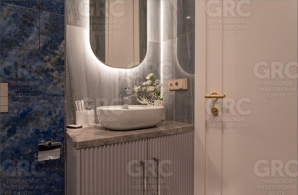 
  Продается 1-комн. квартира, 34.7 м², Виноградная ул, д. 14
. Фото 8.