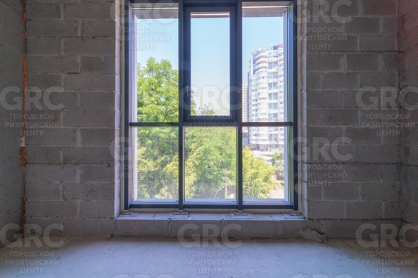 
  Продается 1-комн. квартира, 42.8 м², Цюрупы ул, д. 13Б
. Фото 6.