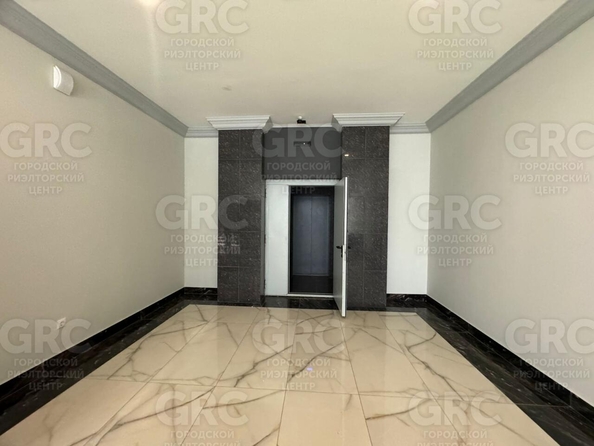 
  Продается студия, 97 м², Туапсинская ул, д. 10
. Фото 13.