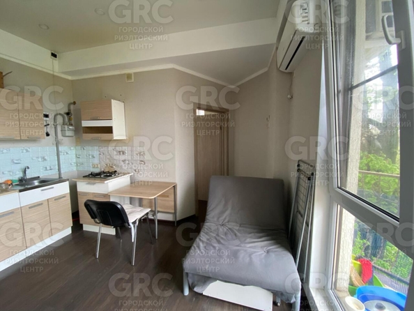 
  Продается 1-комн. квартира, 37.5 м², Санаторная ул, д. 48
. Фото 6.