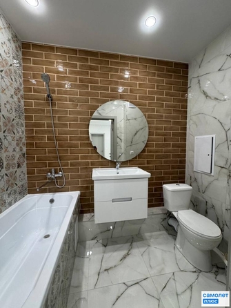 
  Продается 2-комн. квартира 56.7 м², в ЖК Кипарис, 6 литер. Фото 13.
