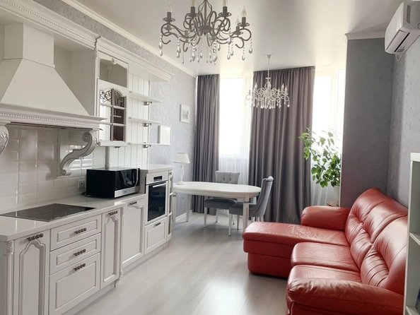 
  Продается 2-комн. квартира 80 м². Фото 1.