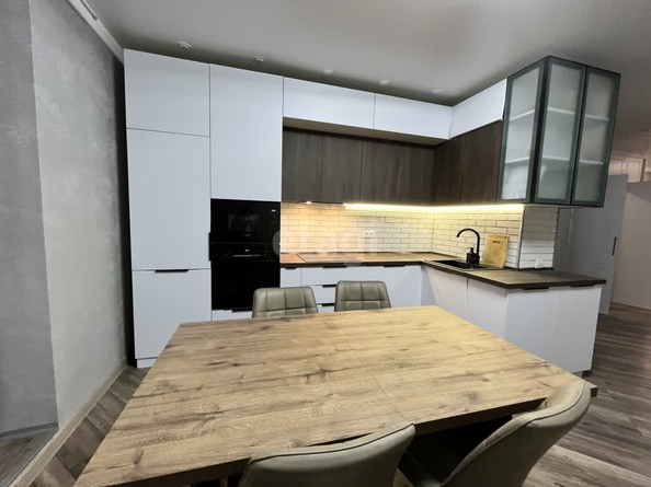
  Продается 2-комн. квартира 67 м². Фото 9.