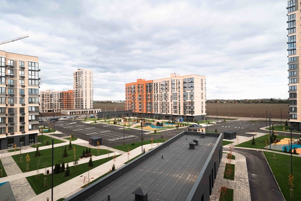 
  Продается 2-комн. квартира 64.6 м², в ЖК Теплые края, литер 2. Фото 7.