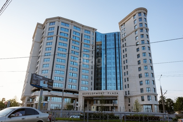 
  Сдается универсальное помещение 421.8 м², в ЖК Девелопмент-Плаза. Фото 1.