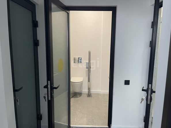 
  Сдается офис 1767 м². Фото 44.