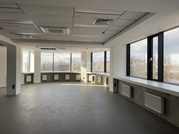 
  Сдается офис 361 м². Фото 8.