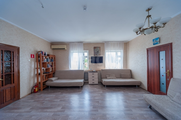 
  Продается дом 228.6 м². Фото 1.