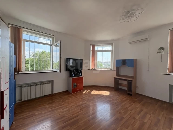 
  Продается 4-комн. квартира 125.2 м². Фото 2.