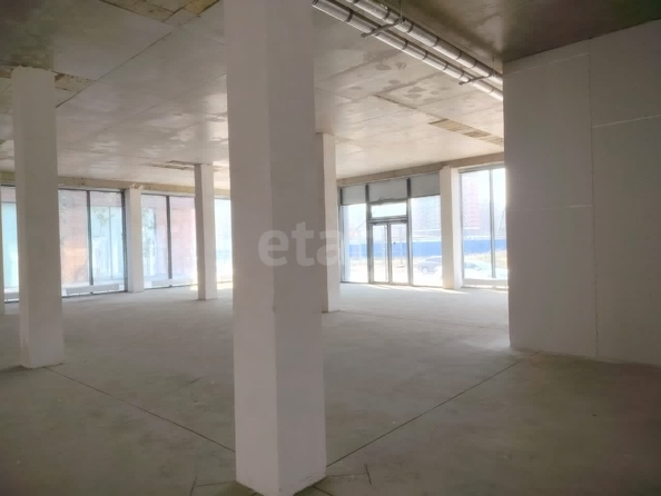 
  Сдается универсальное помещение 585 м². Фото 4.