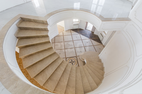 
  Продается дом 670 м². Фото 32.