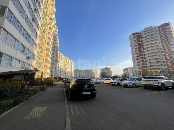 
  Продается 2-комн. квартира 69.6 м². Фото 36.