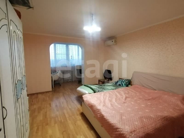 
  Продается 2-комн. квартира 70.2 м². Фото 1.